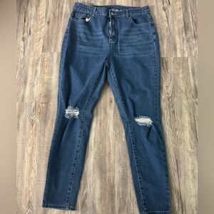 SHEIN Jeans with Knee Distressing